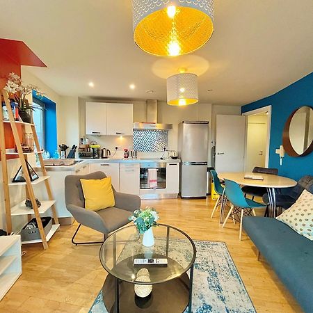 Skyview Apartment By Noknokstay - City Centre With Parking - Group, Family, Business 셰필드 외부 사진