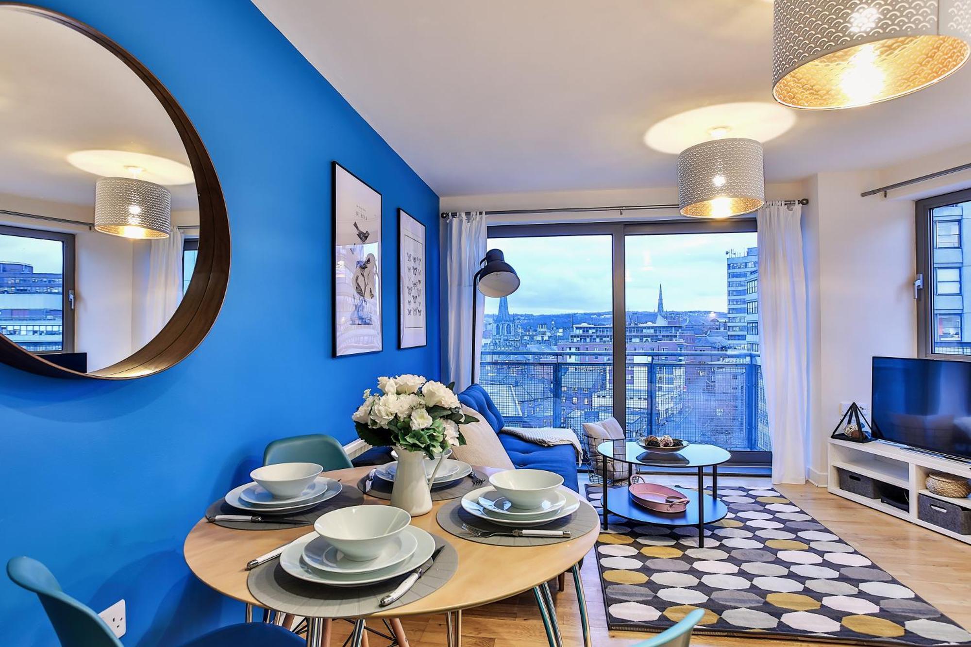 Skyview Apartment By Noknokstay - City Centre With Parking - Group, Family, Business 셰필드 외부 사진