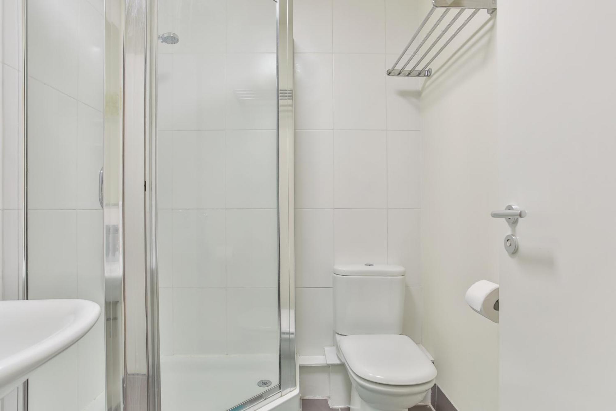 Skyview Apartment By Noknokstay - City Centre With Parking - Group, Family, Business 셰필드 외부 사진