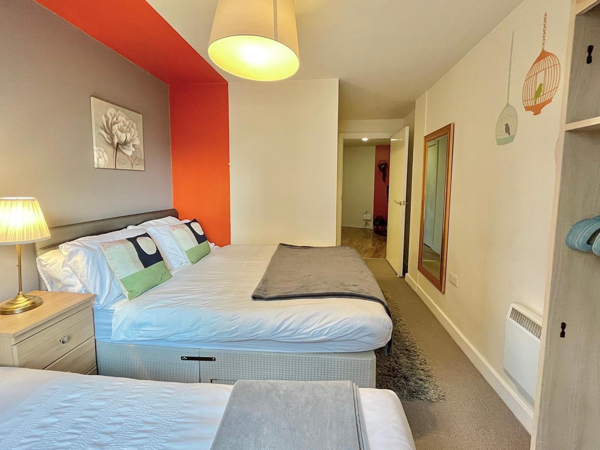 Skyview Apartment By Noknokstay - City Centre With Parking - Group, Family, Business 셰필드 외부 사진